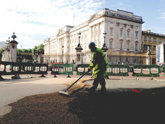 Resin bound Terrabound for cycle path in central London